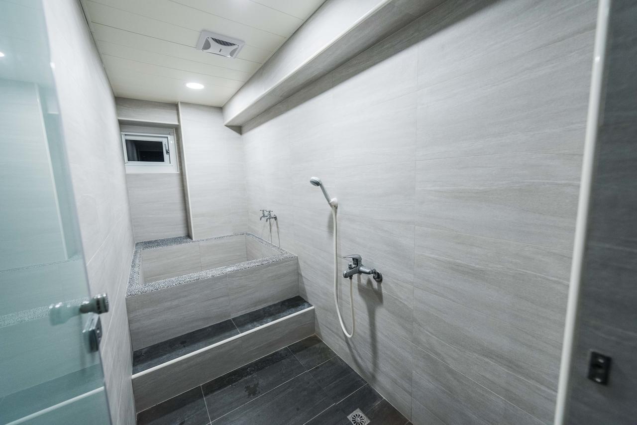 Luftpause Hostel Kaohsziung Kültér fotó